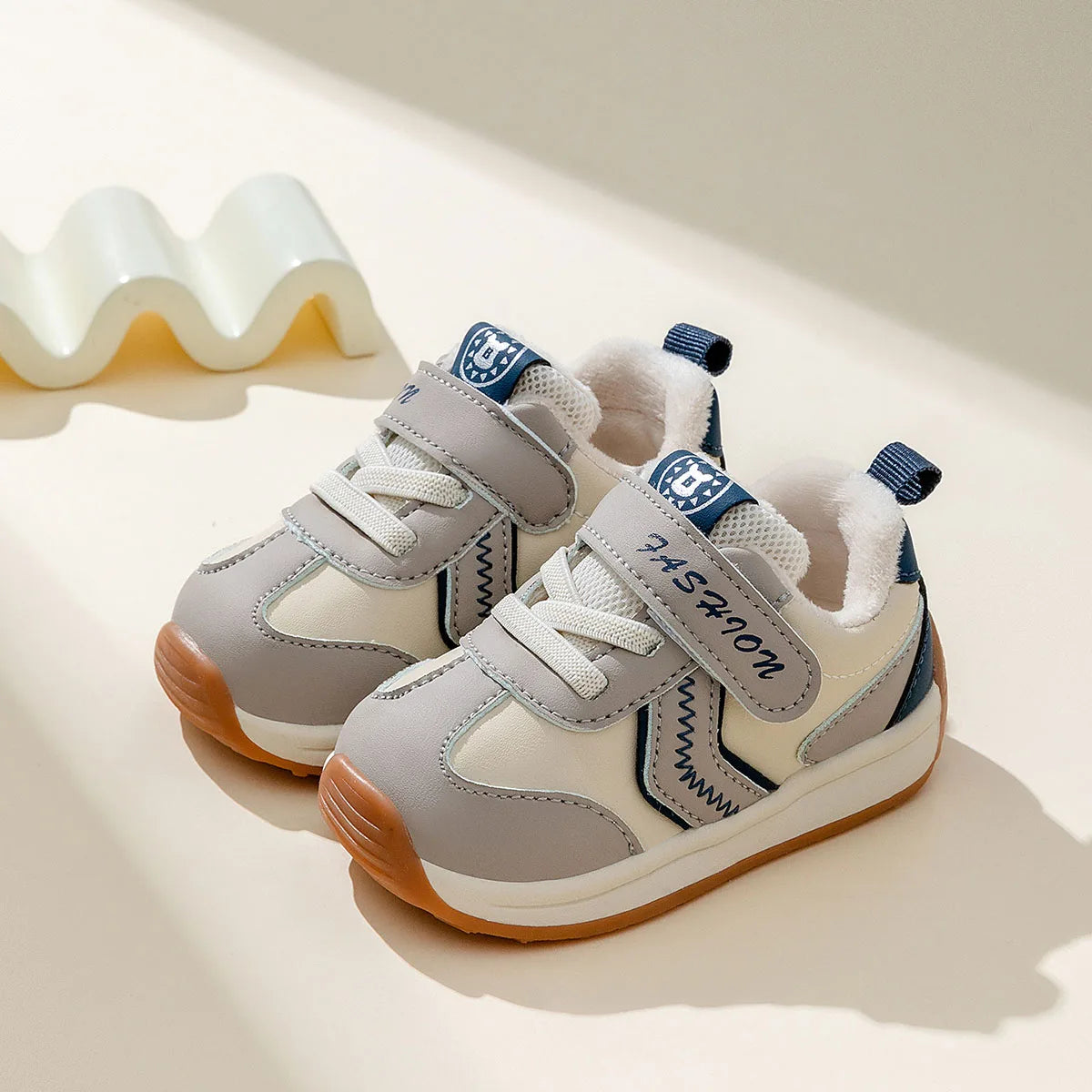 Unisex Non Slip Sneakers