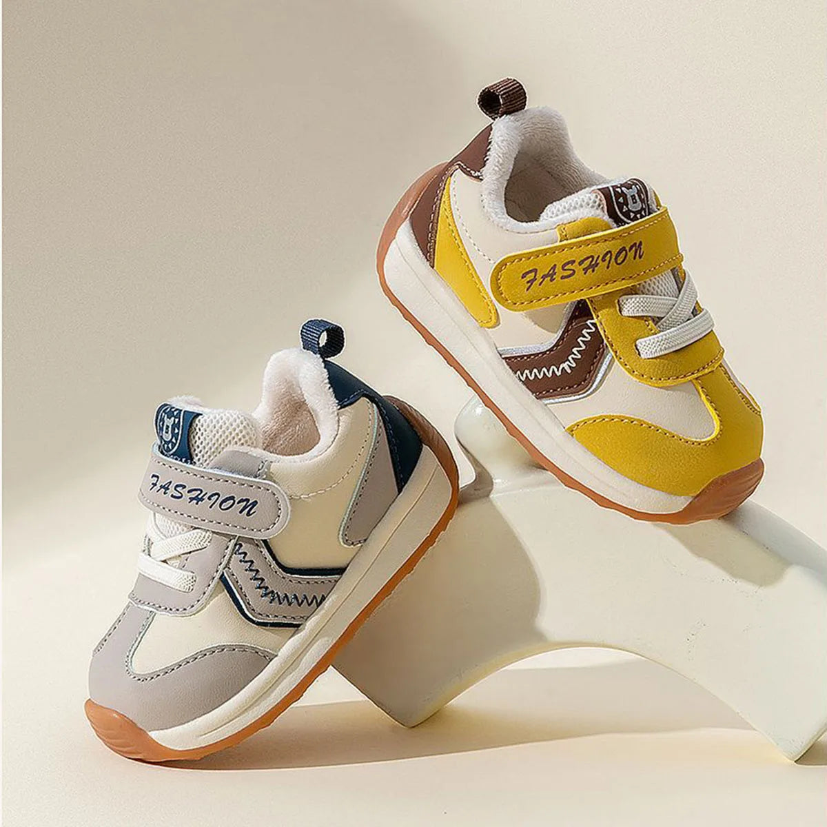 Unisex Non Slip Sneakers